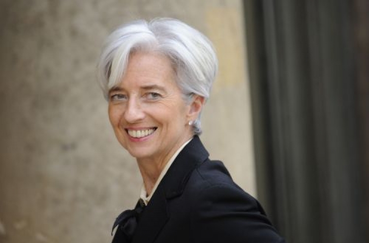 Germany backs Lagarde for IMF job