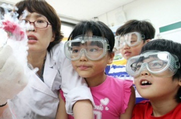 Korea to introduce 5-day school week
