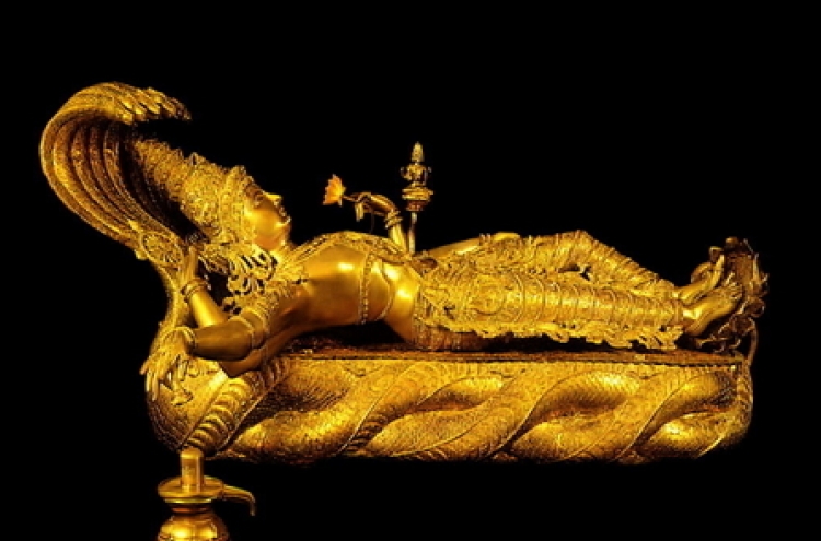 'Billions worth' of treasure found in Indian temple