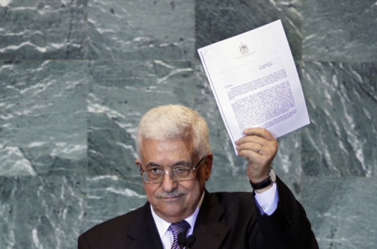 Abbas hints at rejecting peace blueprint