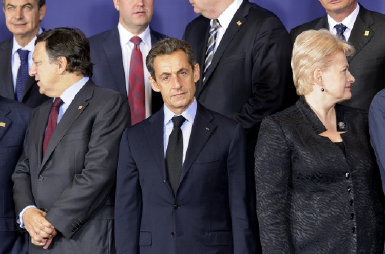 Sarkozy 'sick' of Cameron's EU interference: reports