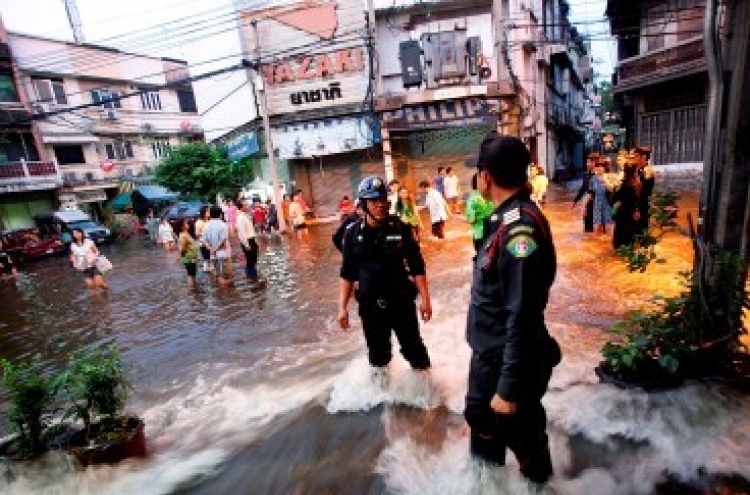 Residents in flood-prone Bangkok urged to leave