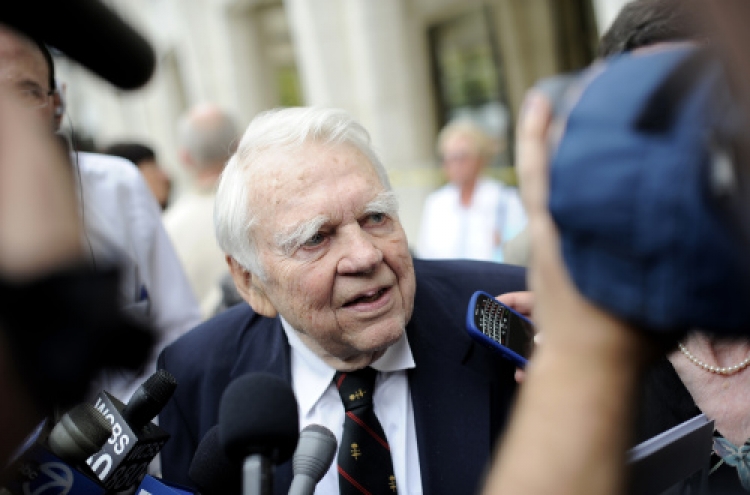 Former ‘60 Minutes’ commentator Andy Rooney dies