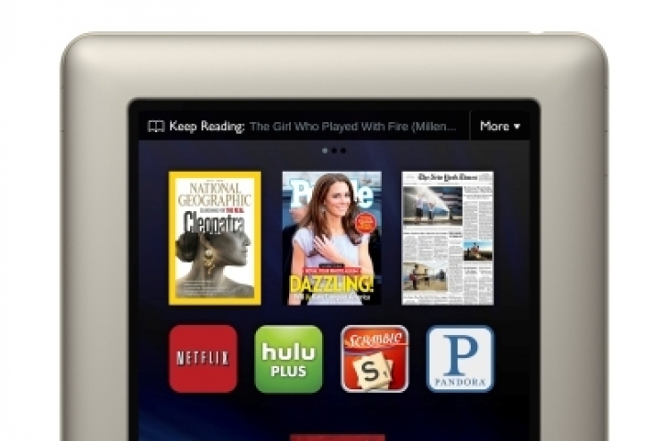Barnes & Noble takes on Amazon, Apple with tablet
