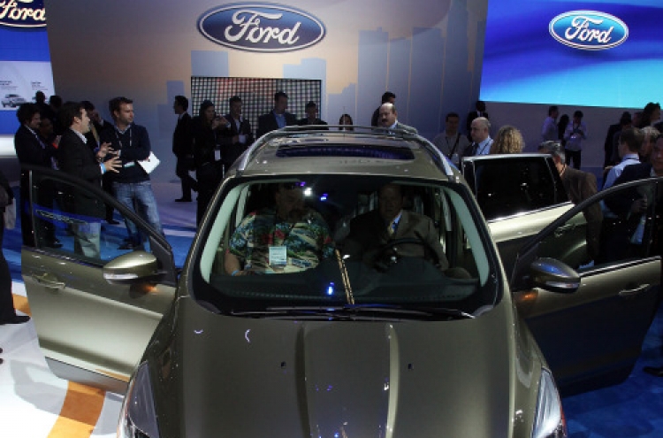 Ford hopes to keep Escape on top with redesign