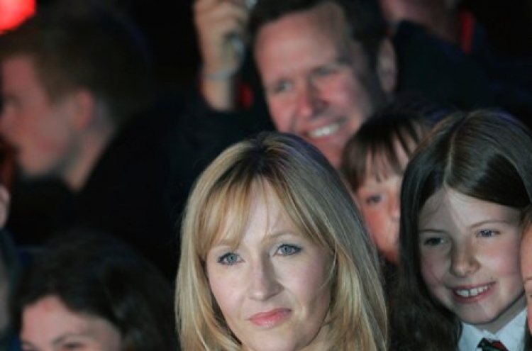 JK Rowling: UK press left me feeling under siege