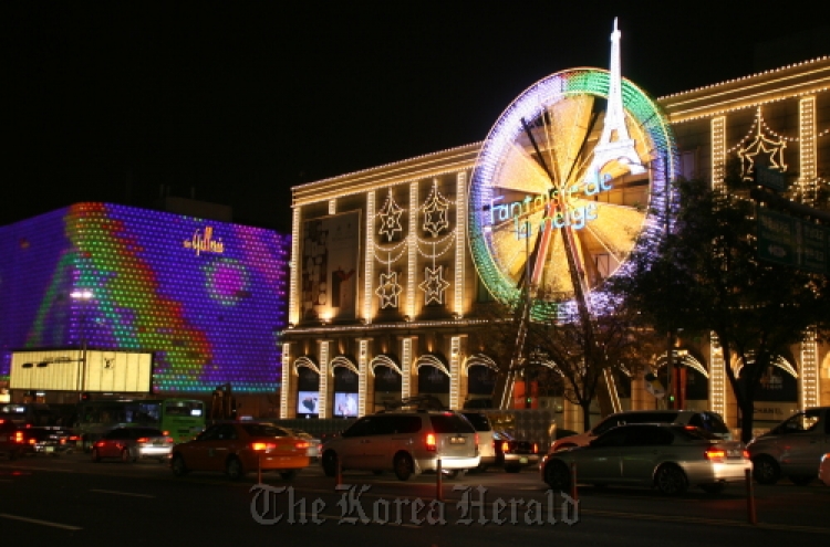 Dazzling lights illuminate Cheongdam Fashion Street
