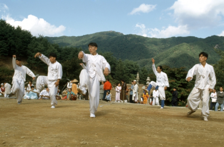 Taekkyeon, tightrope walking and ramie weaving join UNESCO list
