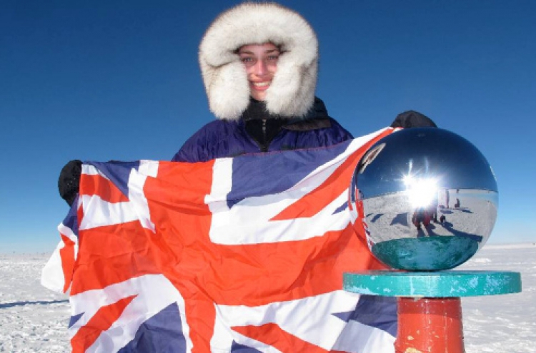 British teen becomes youngest to ski to South Pole
