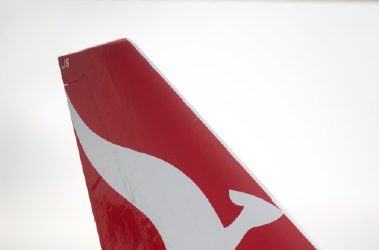 Qantas pushes on with Asian premium airline plan