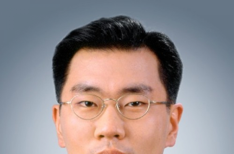 Chung Eui-sun becomes third-richest stockholder