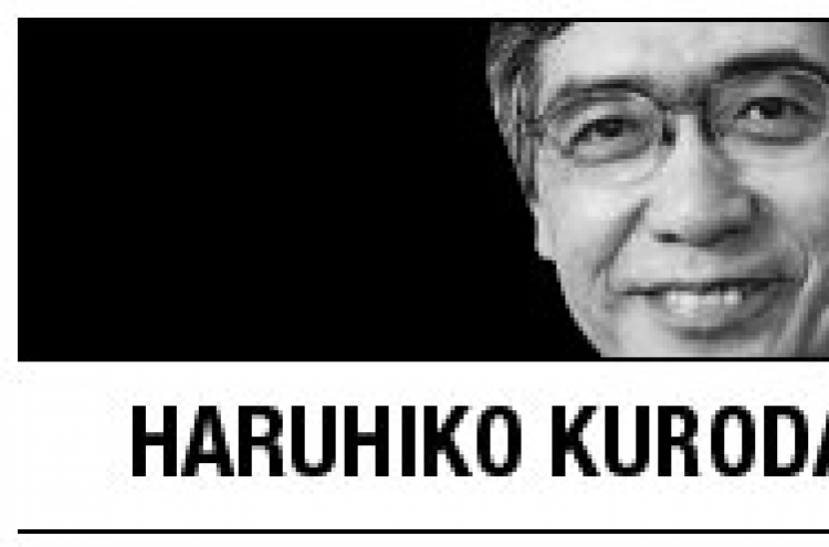 [Haruhiko Kuroda] Prioritizing climate change efforts
