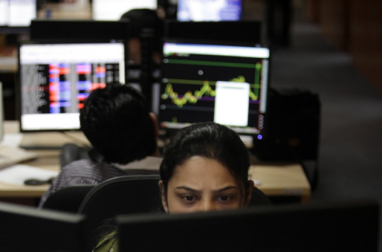 India opens stock market to foreign investors