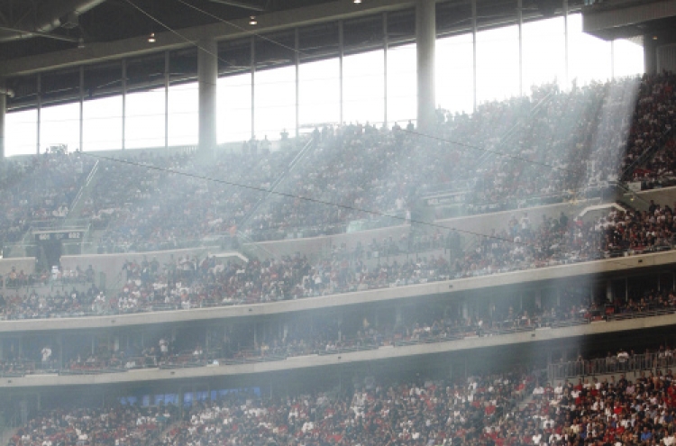 Texans notch 1st playoff win