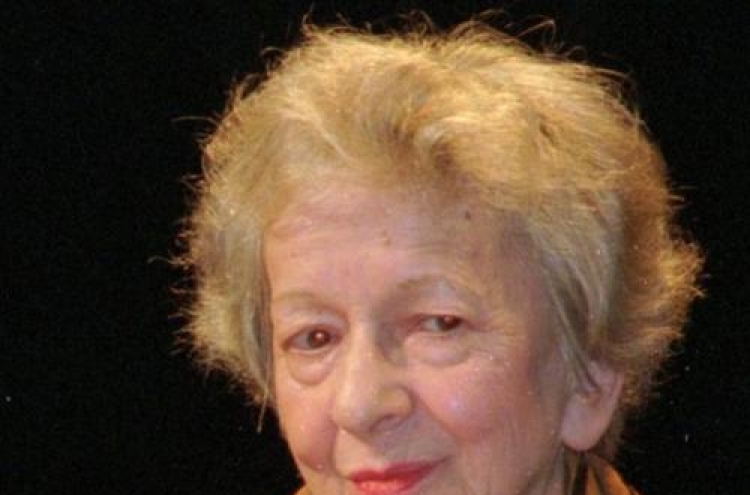 Poland’s Nobel Prize-winning poet Szymborska dies at 88