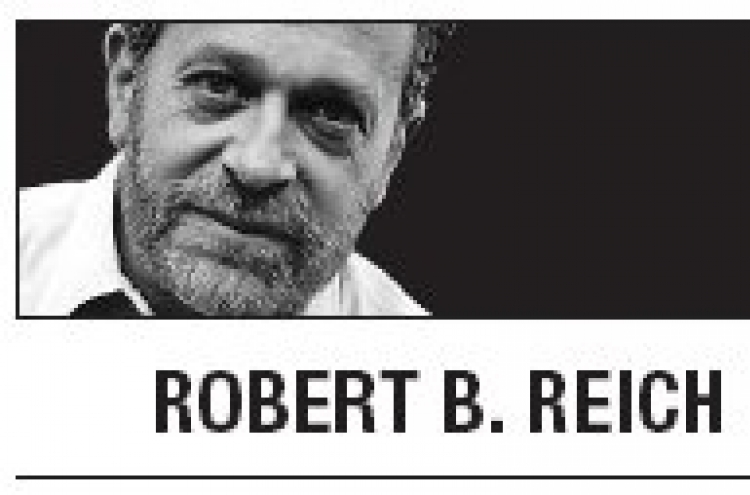 [Robert Reich] Who’s bearing economic risks?