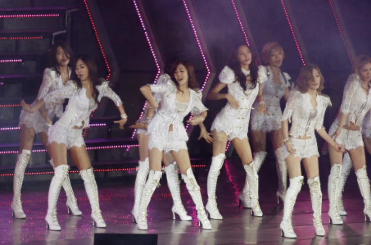 Asia’s K-pop clones dance to Korean beat