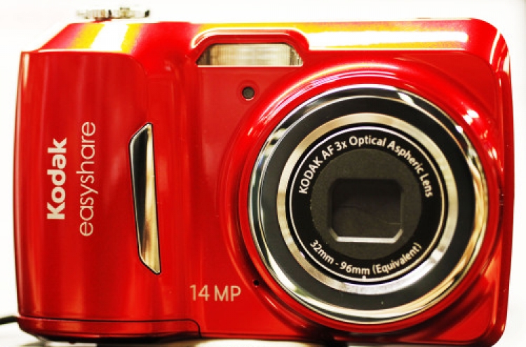 Kodak to stop making cameras, digital frames