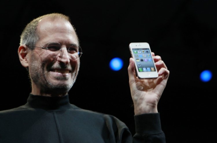 FBI releases background check file on Steve Jobs