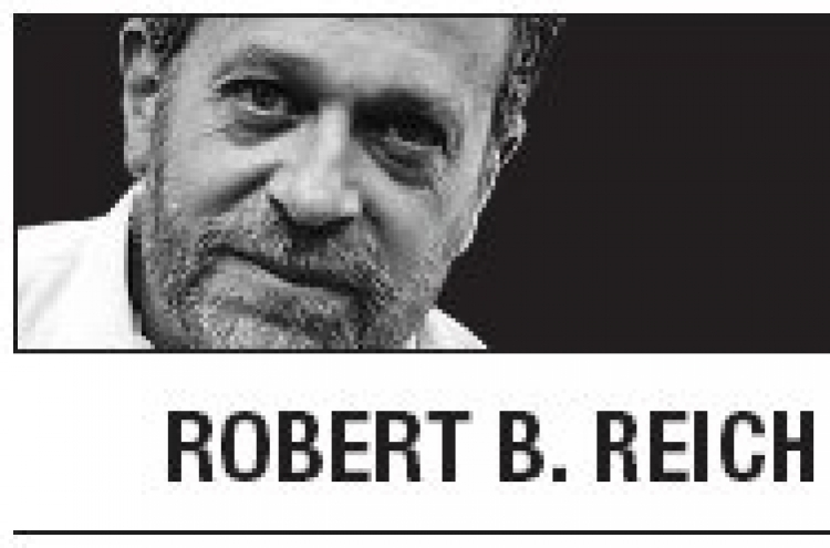 [Robert Reich] The myth about manufacturing