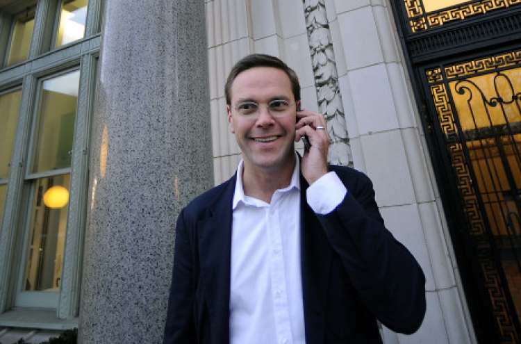 James Murdoch quits role at U.K. newspaper branch