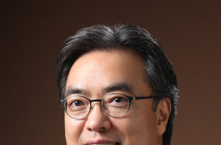 Korea Foundation chief takes office