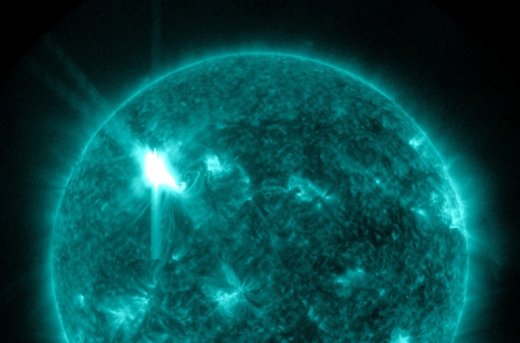 Biggest solar storm in years races toward Earth