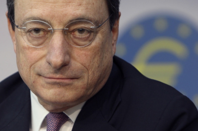 ECB keeps rates unchanged