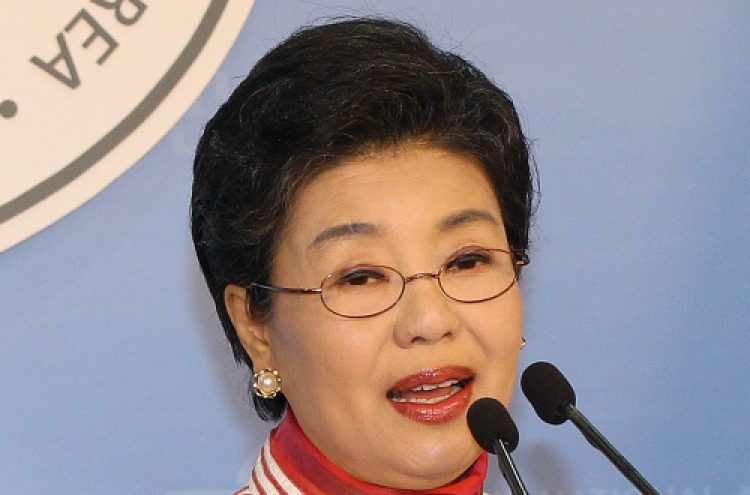 Saenuri leader’s sister may run in April election