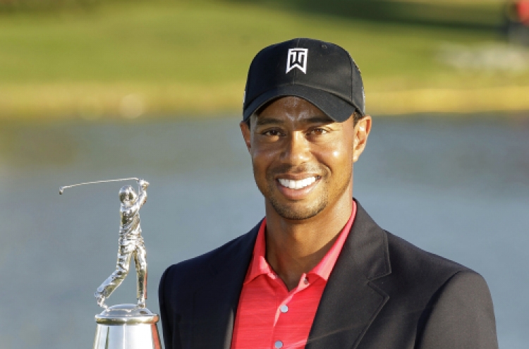 Tiger Woods a winner on tour again after 30 months