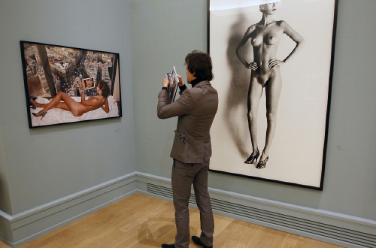 France holds provocative Helmut Newton exhibit