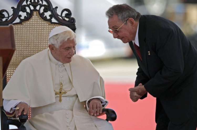 Pope urges Cubans to build ‘open society’