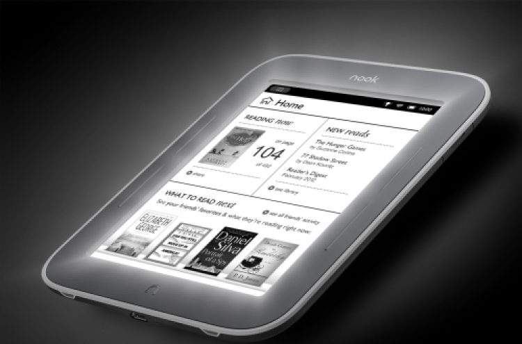 Barnes & Noble unveils Nook that glows in dark