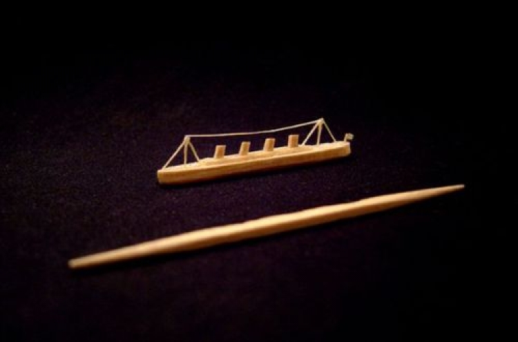 Artist's tiny Titanic made from toothpick