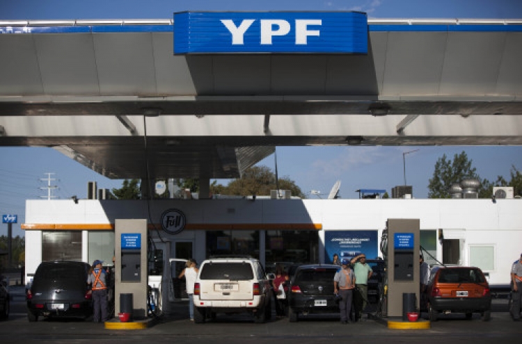 Argentina to seize YPF oil firm, angering Spain