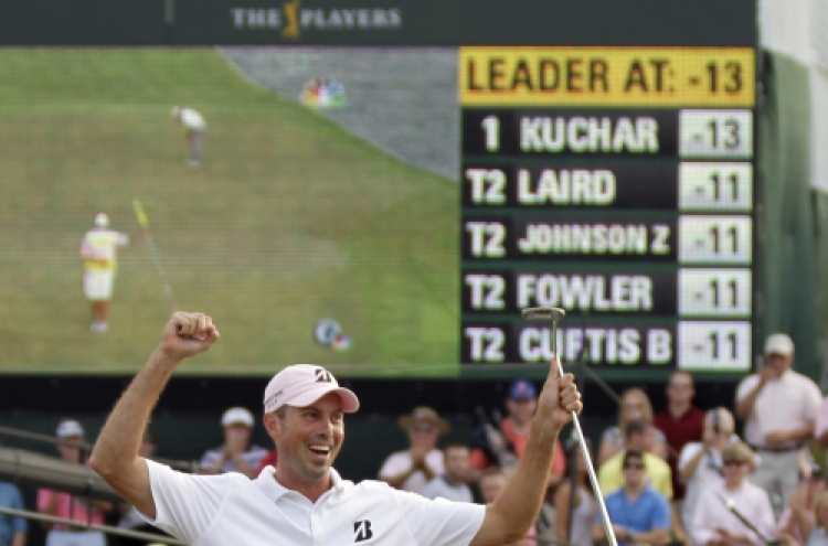 Kuchar comes up clutch