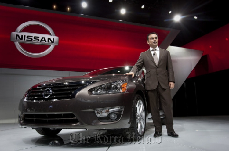 Nissan plans to increase U.S. Altima capacity to challenge Toyota Camry