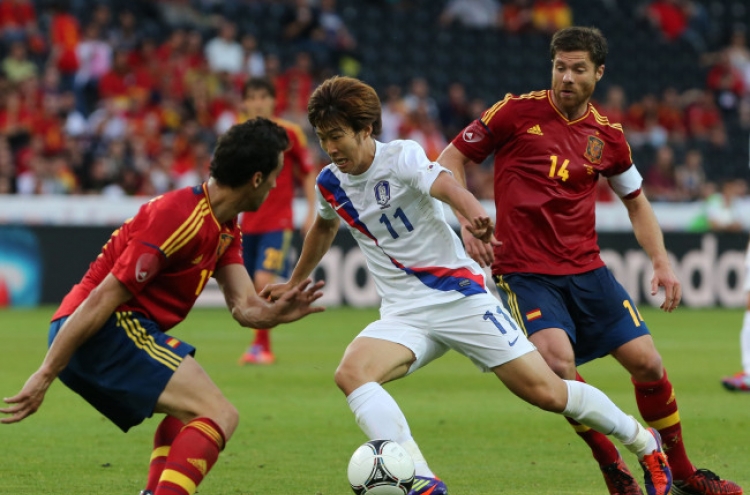 Spain whips Korea 4-1 in friendly