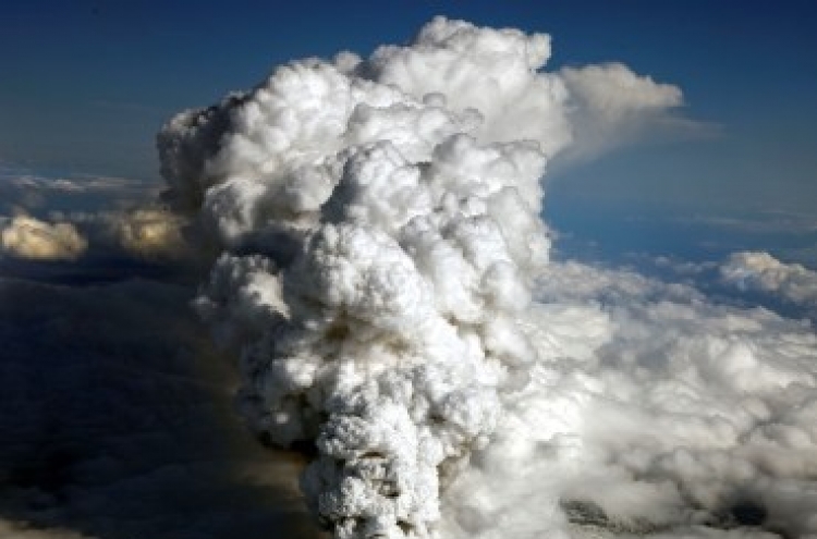 Undersea volcano gave off eruption signal