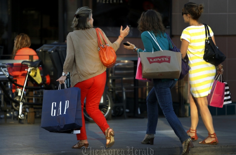 U.S. consumer spending, wages flat