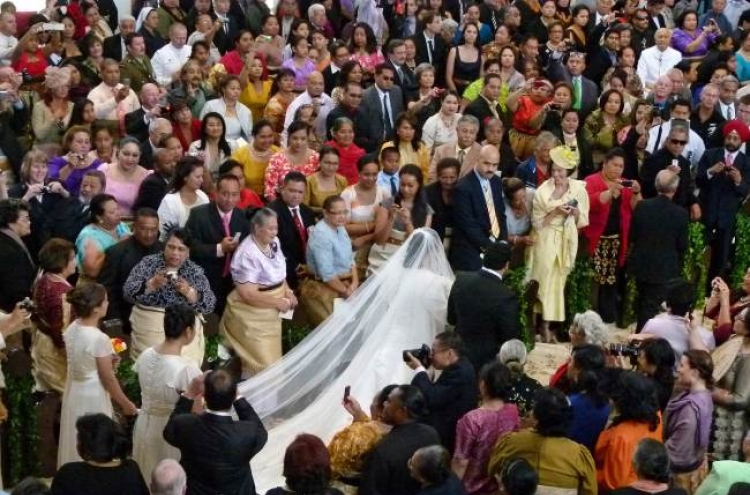 Tonga celebrates royal wedding