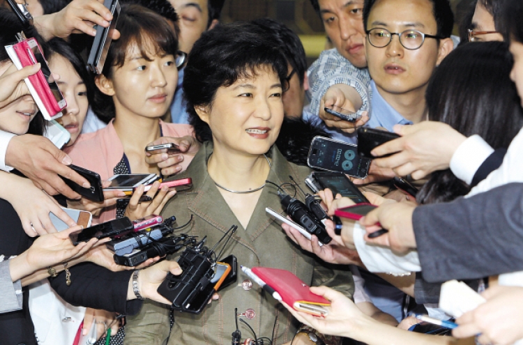 Park tells lawmaker to accept justice