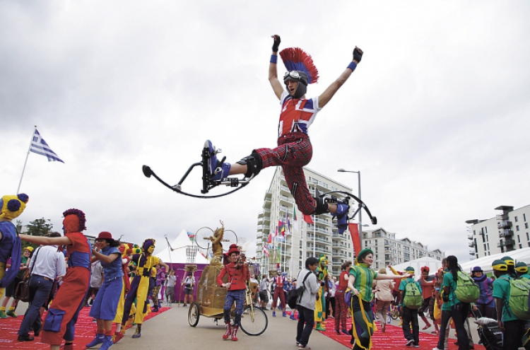 See the other side of London during Olympics