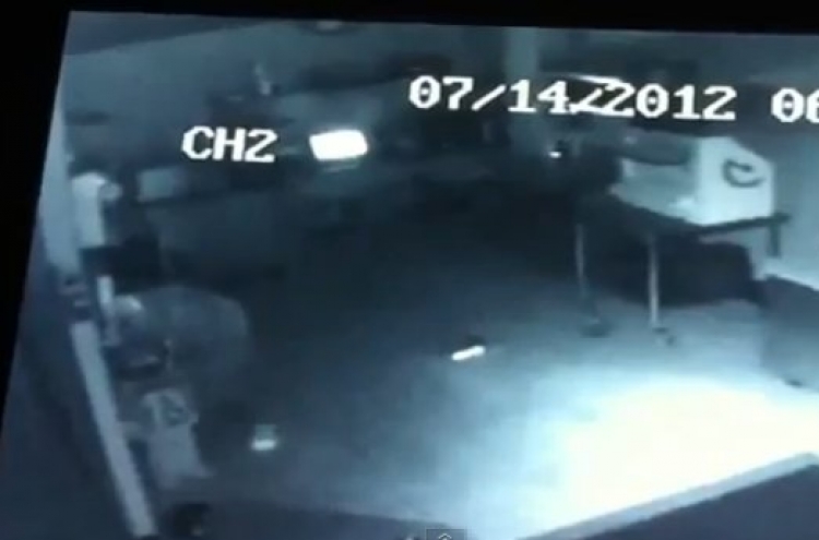 Video of “haunted” pizzeria appears online