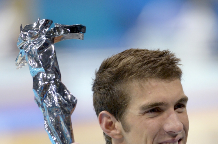 Phelps collects 18th gold in final race