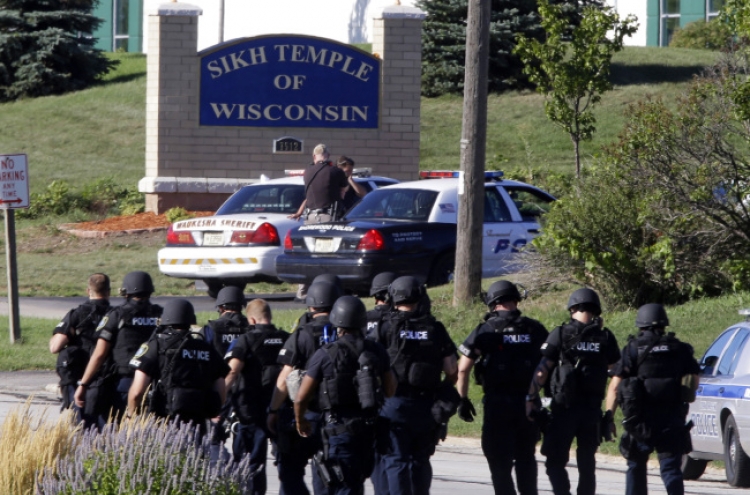 7 dead in Wisconsin Sikh temple shooting