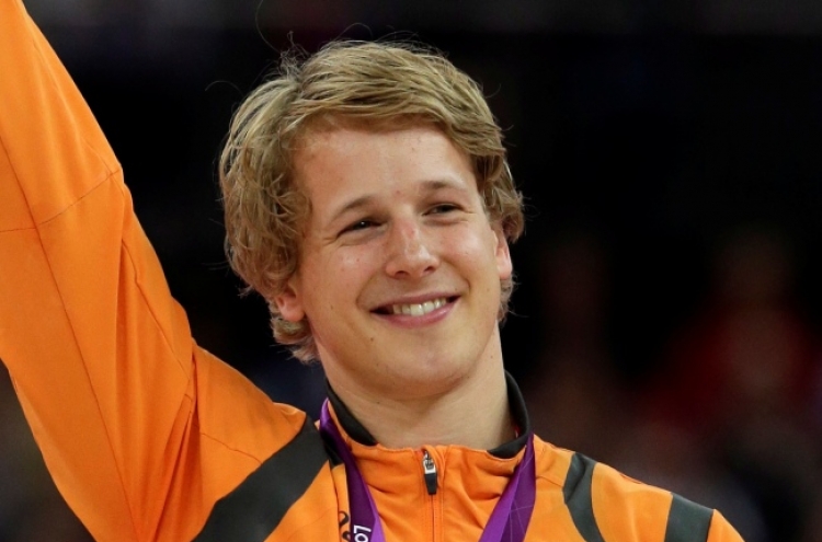 High-flying Zonderland soars to high bar gold