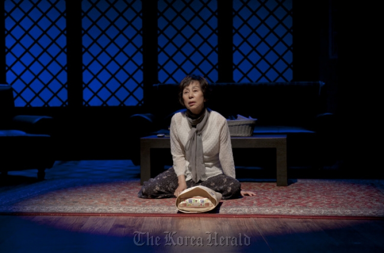 Park Wan-suh tale gets theater treatment