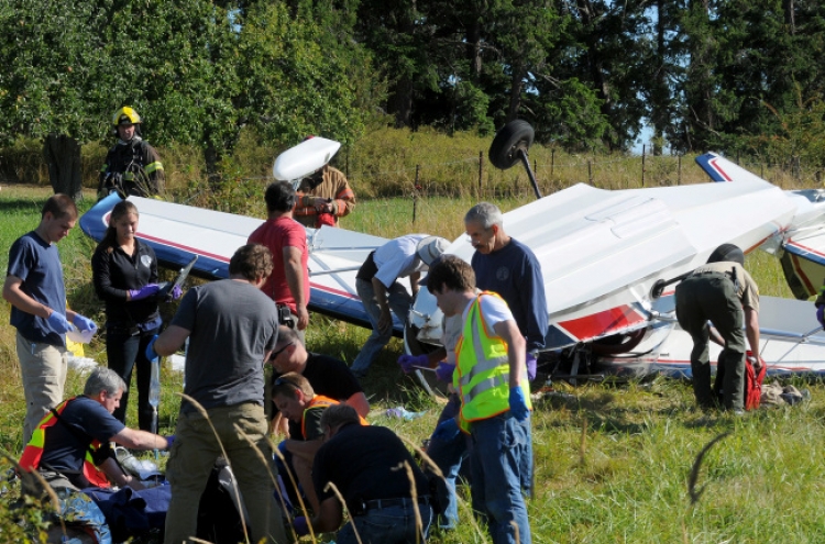 Author Richard Bach injured in U.S. plane crash