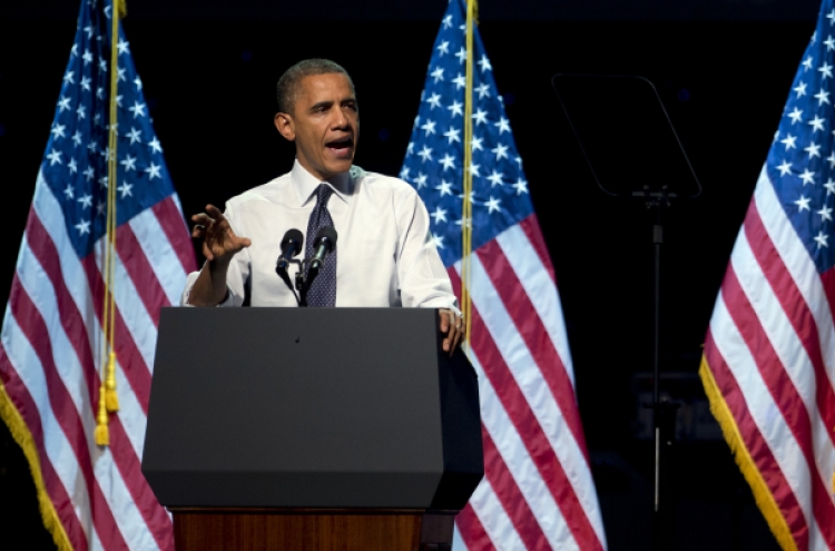 Obama raises California cash for race’s last month